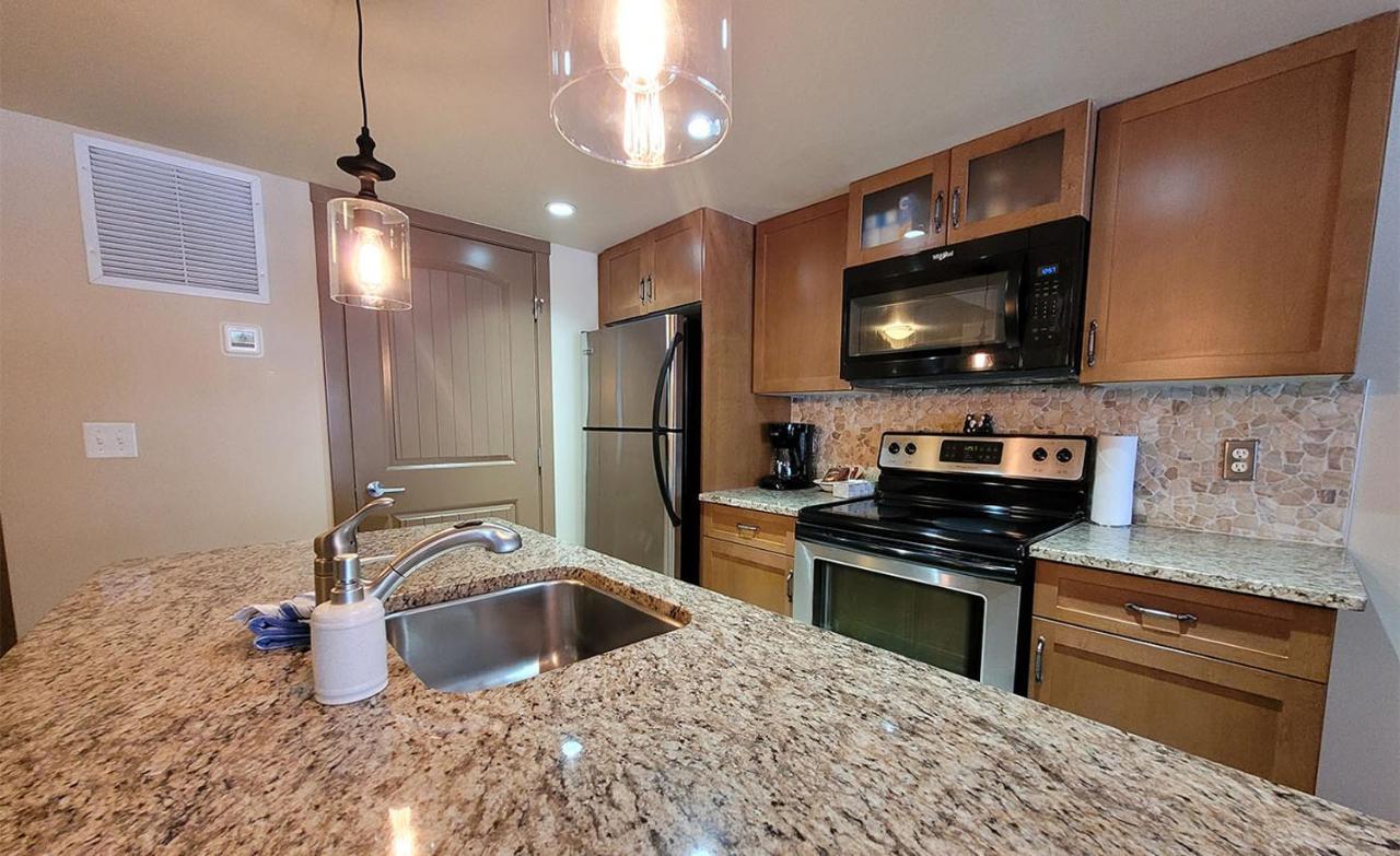 Copperstone Resort Dead Mans Flats ภายนอก รูปภาพ